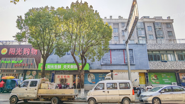 万丰路万丰商城外景图