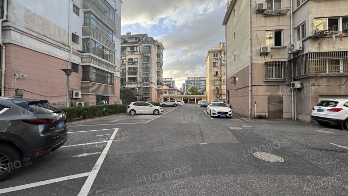 锦园小区外景图