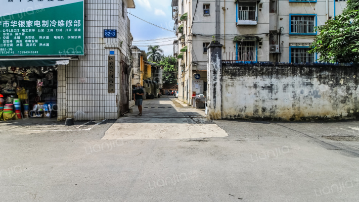 区农资公司宿舍外景图