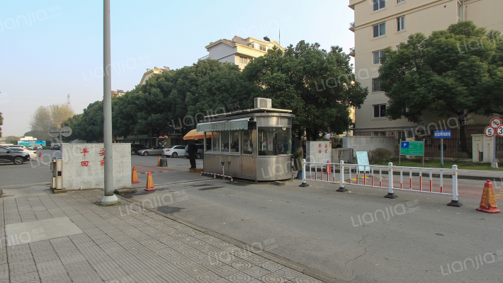 新加花园外景图