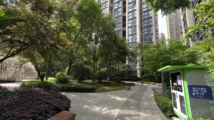 首开龙湖天璞外景图