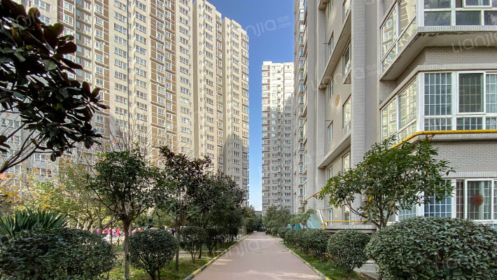 金宇蓝苑外景图