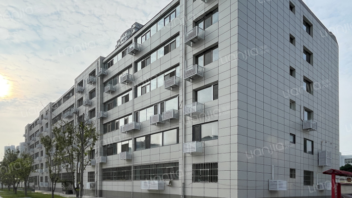 中行家属院外景图