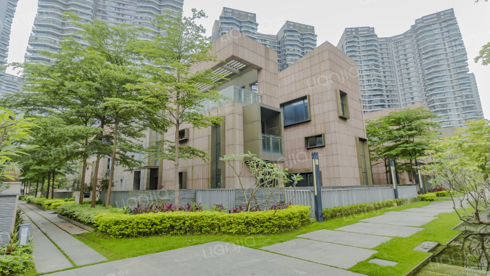 万科水晶城外景图