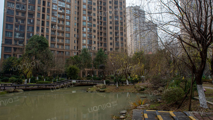 湘诚德峰小区A区外景图