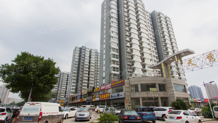 天秀花园东二区外景图