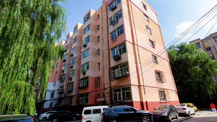 美城小区外景图