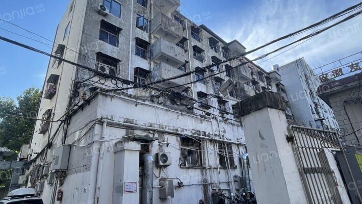 京九商城外景图