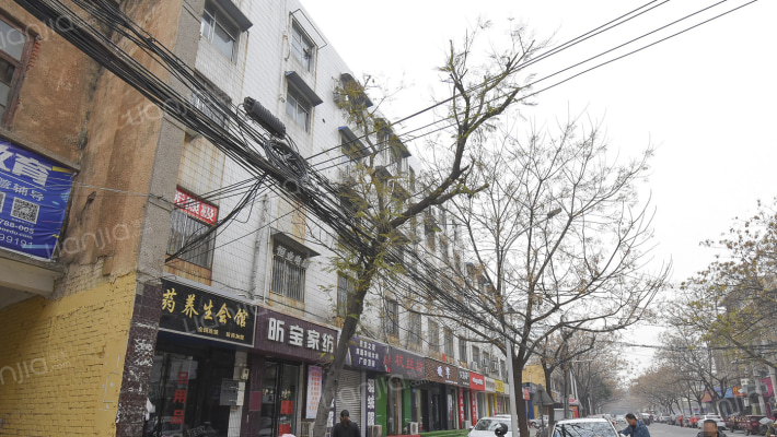 果品公司住宅楼外景图