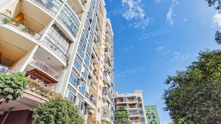 泰华新村外景图