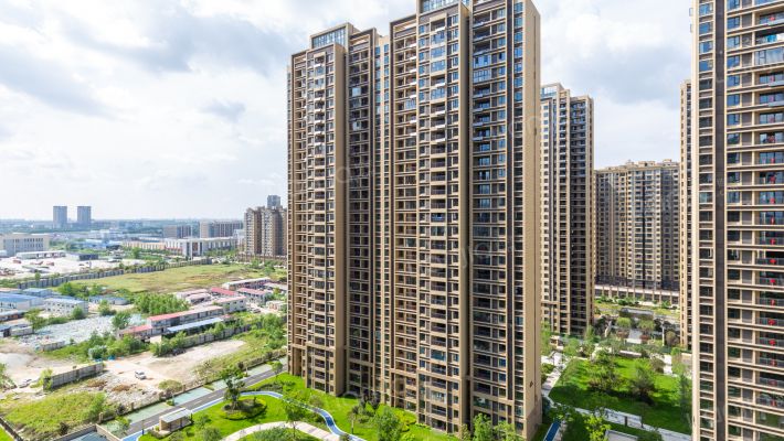 南德长江城外景图