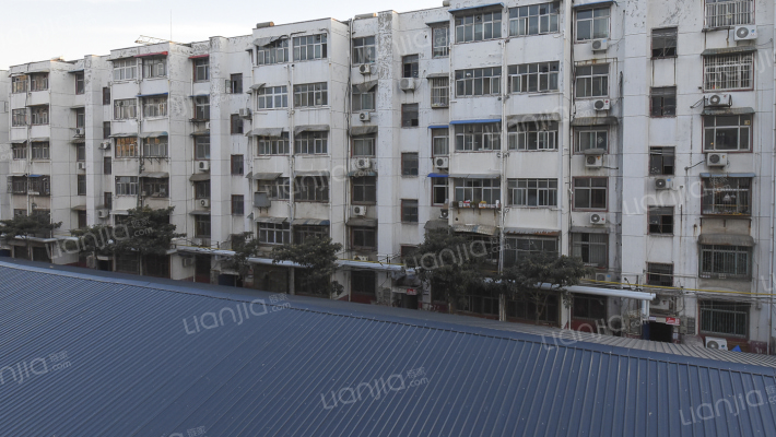 帝豪实业公司家属院外景图