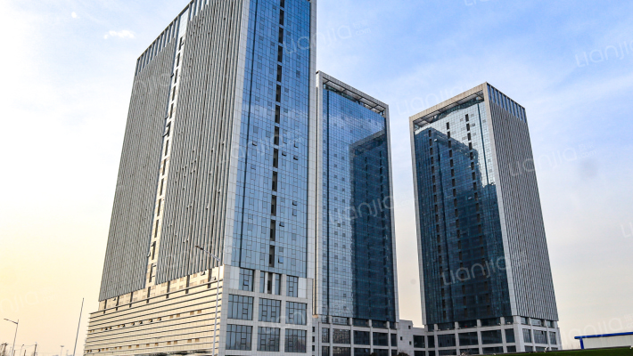 金泉大厦外景图