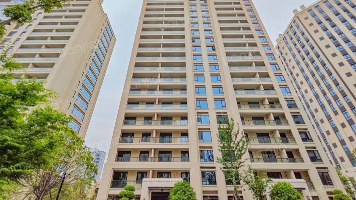 平湖佳源四季华庭外景图