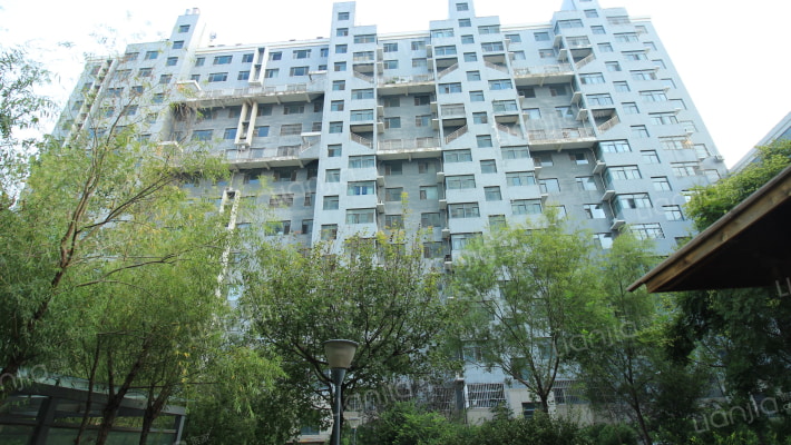 怡景公寓外景图