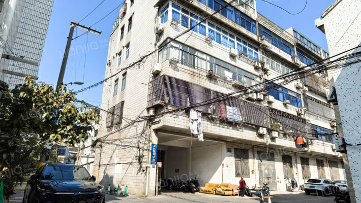 君巫路七十一弄14号外景图