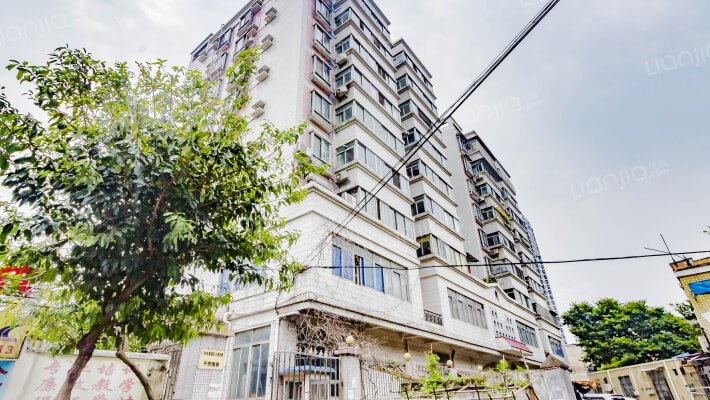 敦和法院宿舍外景图