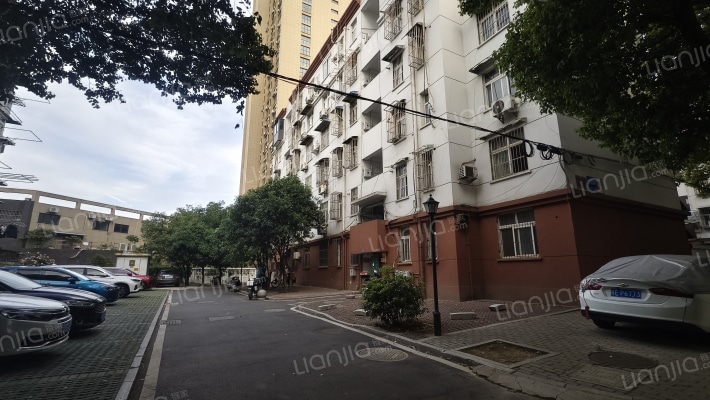 光明新村外景图