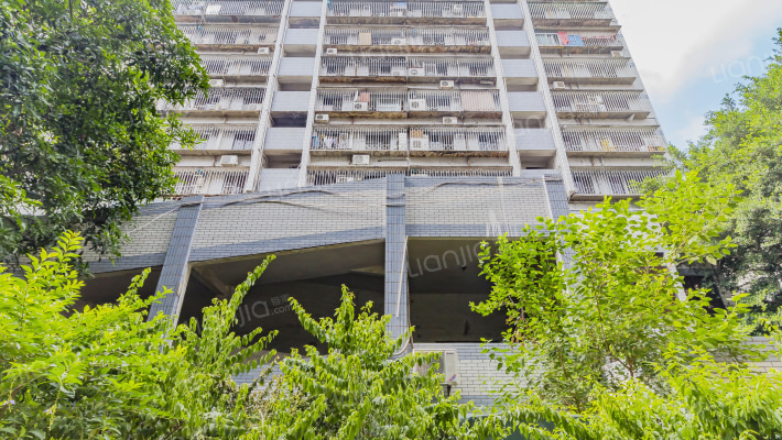 南台商都二期小区外景图