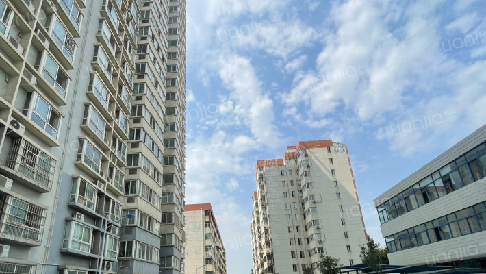 西安疾病控制中心长安小区外景图