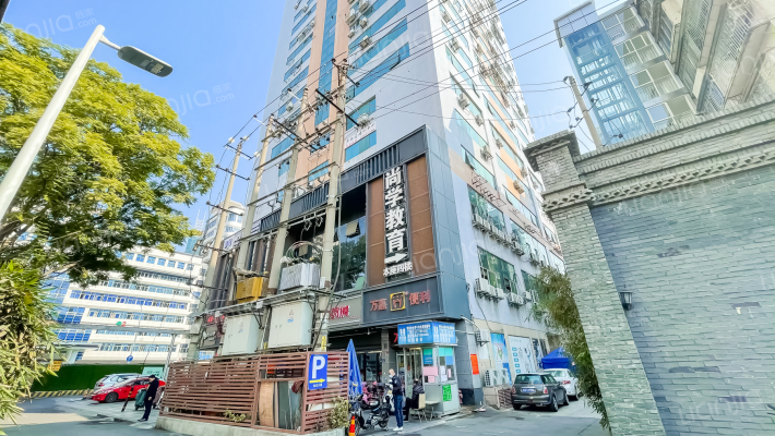 航空大厦外景图