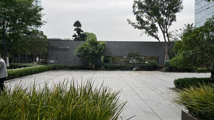 深蓝国际中心外景图