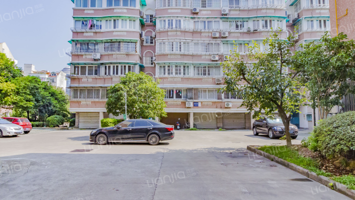 新世纪花园A区外景图