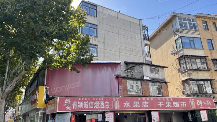 统建小区外景图