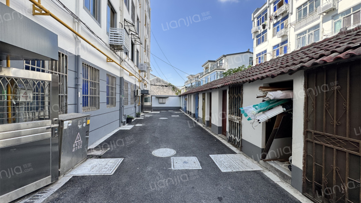 富仁小区外景图