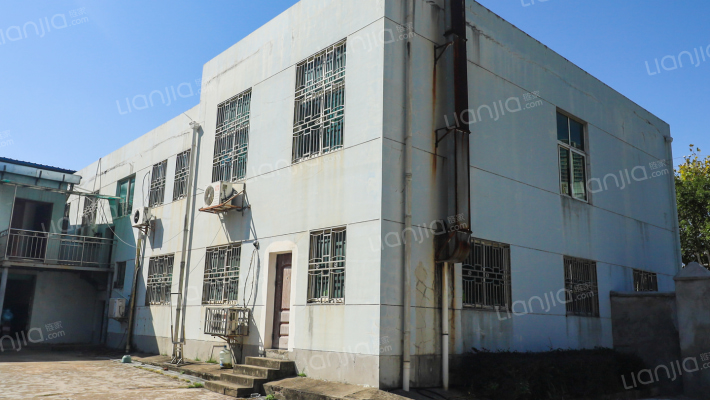 江铃拖拉机有限公司外景图