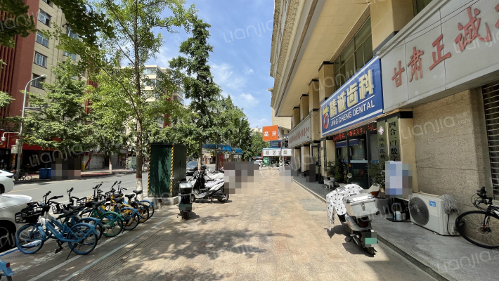 宏运大厦外景图