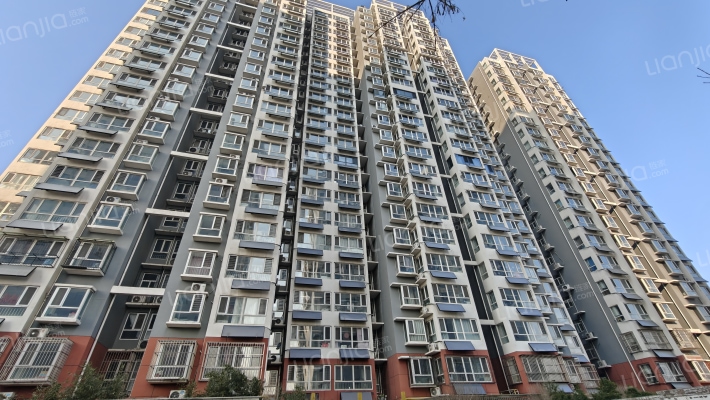 天滏雅筑外景图