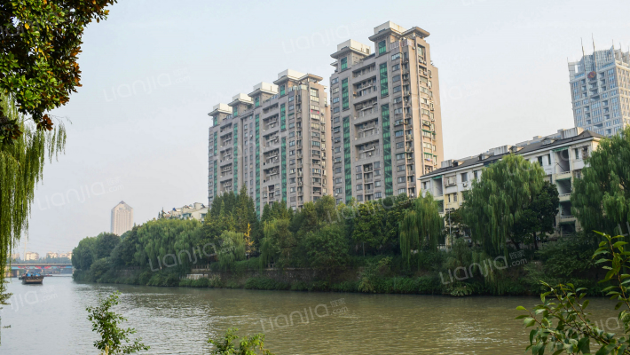 艮山福居外景图