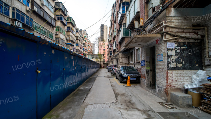 生产路6号外景图