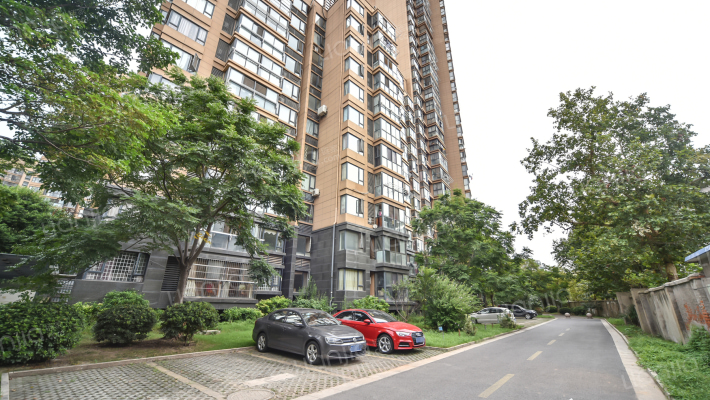 翰香花园外景图