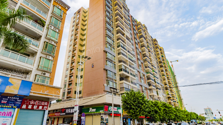 丰盛大厦外景图