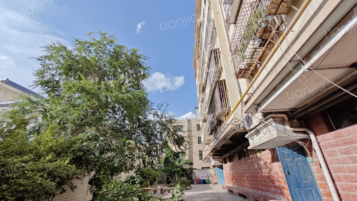 三运司家属院（红山跟西路）外景图