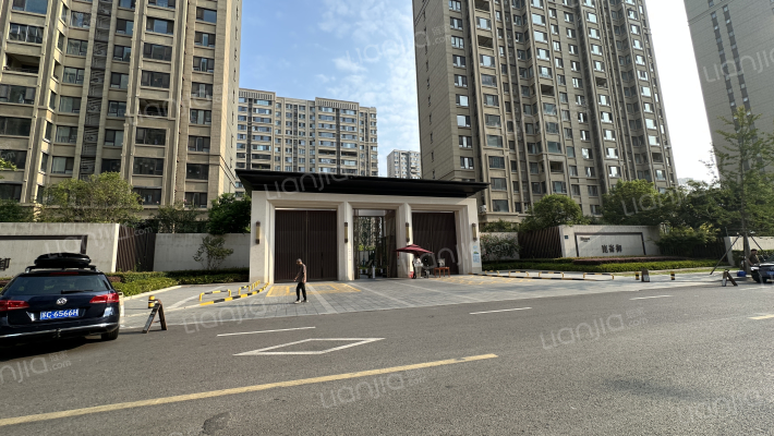 昆仑御一期外景图