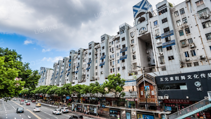 湖滨西楼外景图