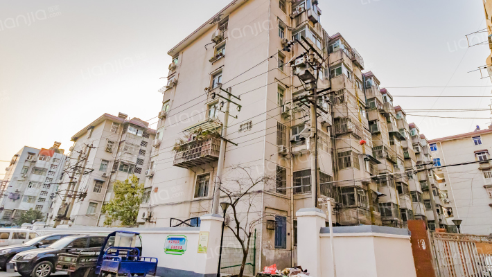 大通路搪瓷厂生活区外景图