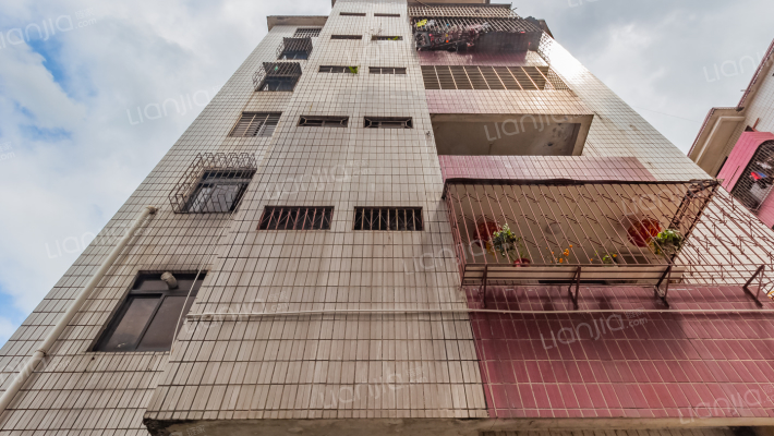 安源大厦外景图