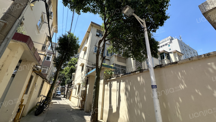 食品东巷4号外景图