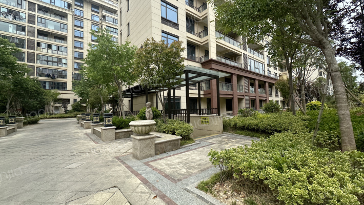 东方润园外景图