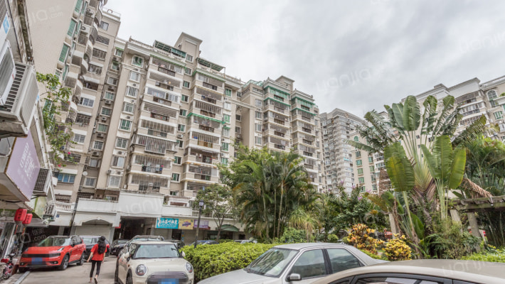 世嘉花园外景图