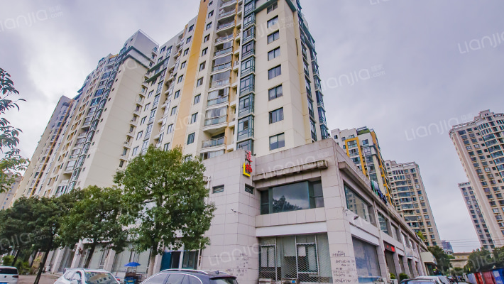 香格里拉花园外景图