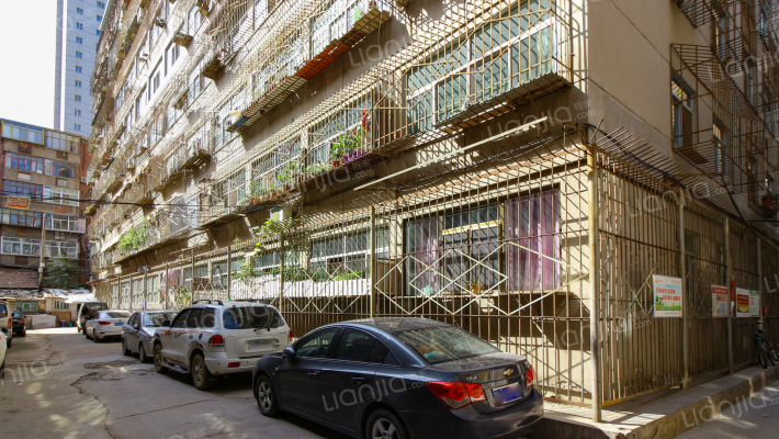 三元小区外景图