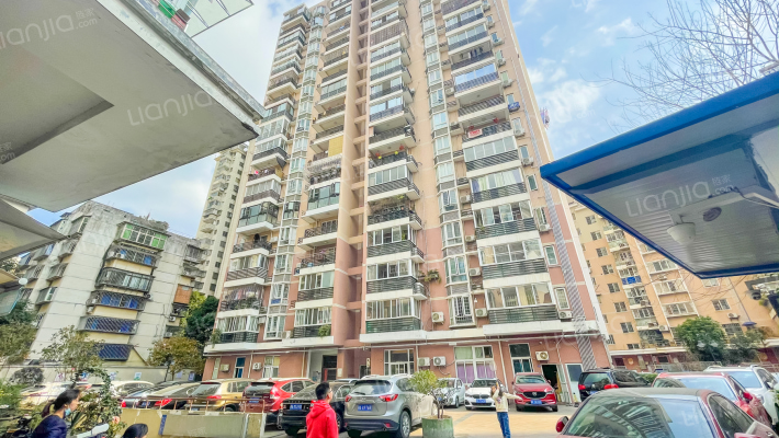 建华温泉公寓二区外景图