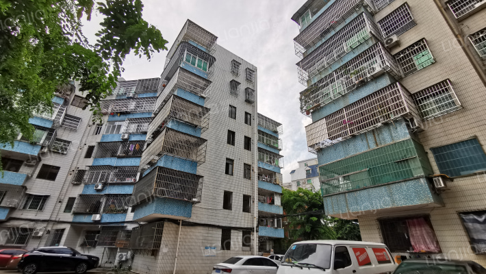 华能小区外景图