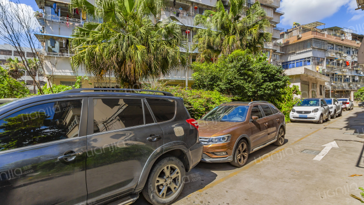 新昌路48号外景图