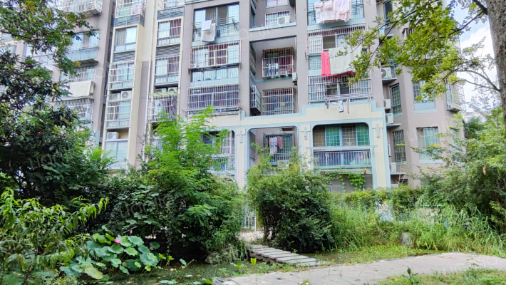 绿地世纪城一期外景图